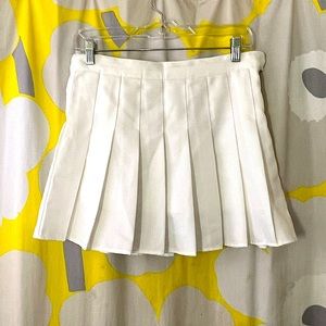 White Tennis Skirt. NWOT. Sm/Med.